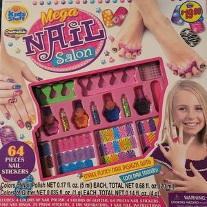 Mega nail salon 64 pieces